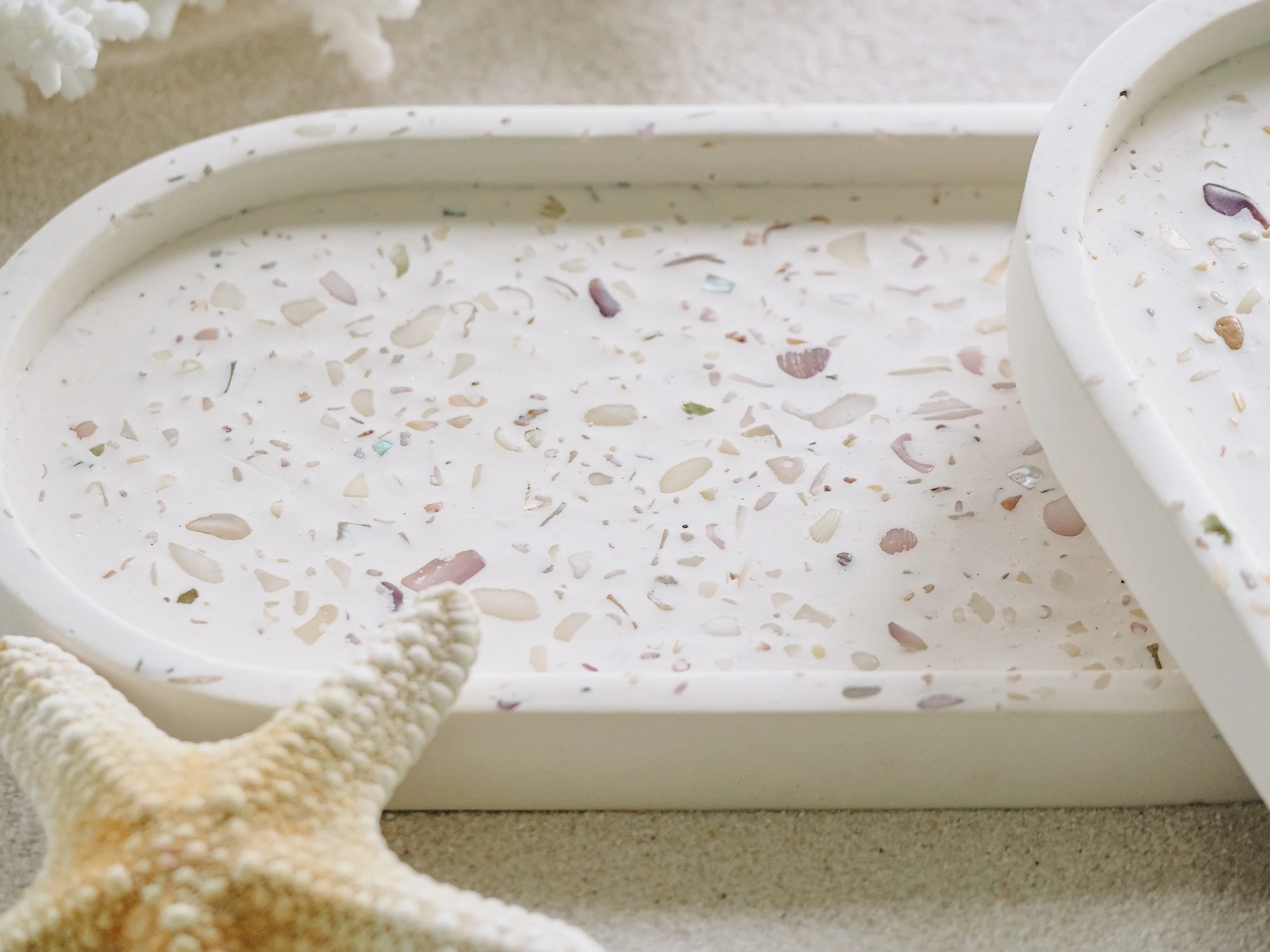 Pastel Shell Terrazzo Oval Belize Tray - Image 3