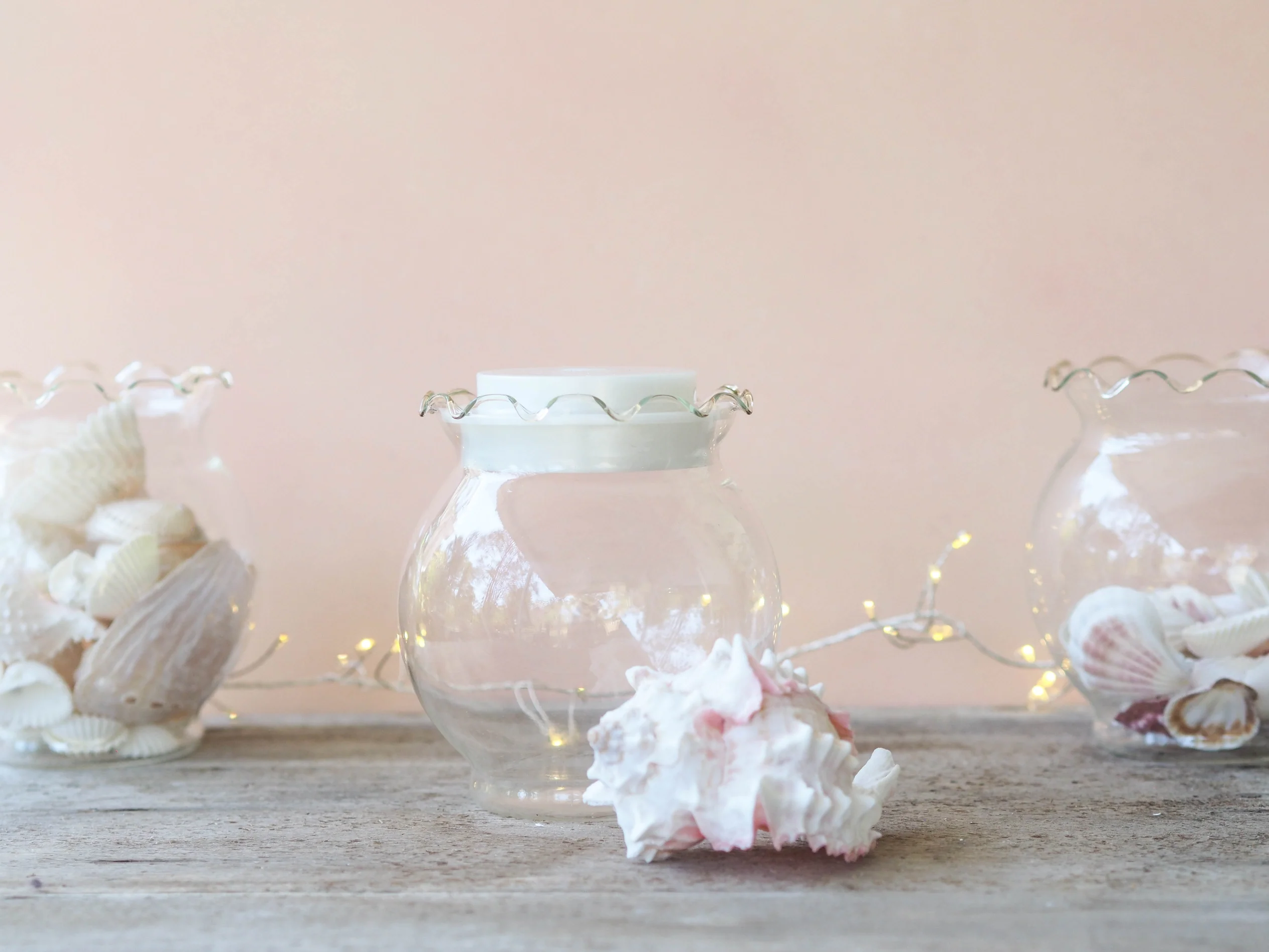 Wavy Clear Glass Jars - Image 9